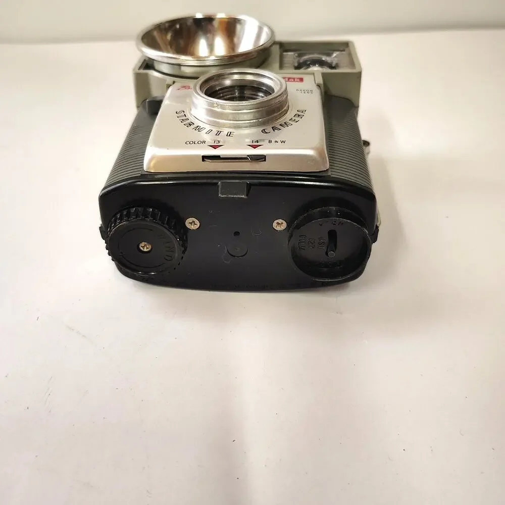 Kodak Brownie Starburst Camera w Flash Vintage Retro Film Camera Dakon Lens